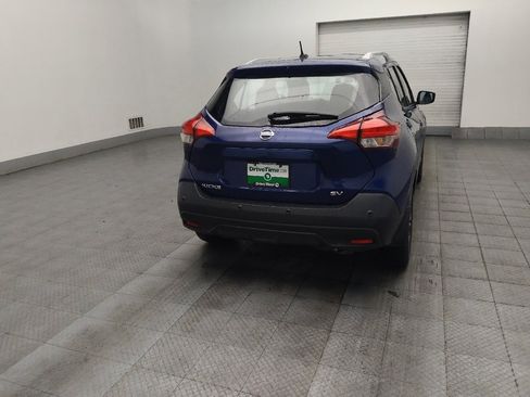 Used 2020 Nissan Kicks SV FWD image 7