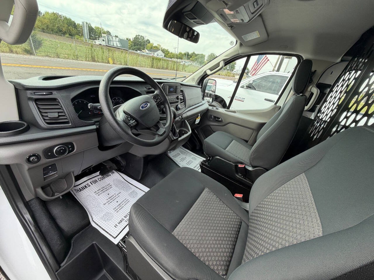 Used 2025 Ford Transit 250 Low Roof w/ Exterior Upgrade Package RWD image 9
