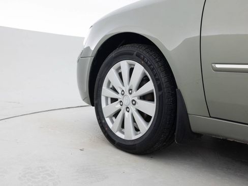 Used 2010 Hyundai Sonata Limited FWD image 17