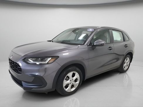 Used 2025 Honda HR-V LX image 3