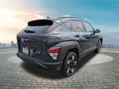 Used 2025 Hyundai Kona SEL AWD/4WD image 5