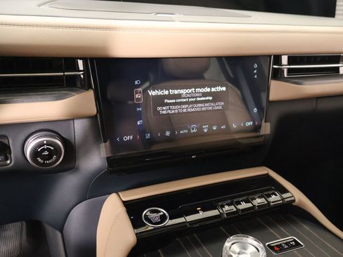 New 2026 Lincoln Navigator L Black Label image 7