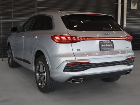 New 2026 Audi Q5 Premium AWD/4WD image 2