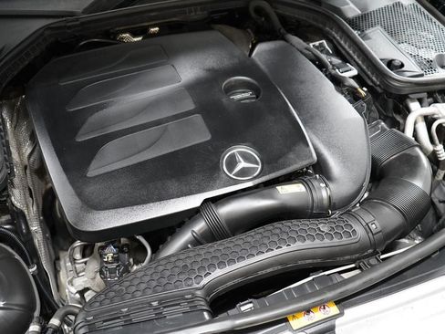 Used 2021 Mercedes-Benz C 300 4MATIC Sedan image 33