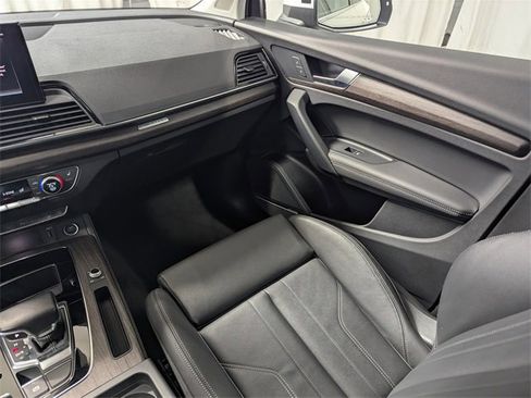 Used 2024 Audi Q5 2.0T Premium Plus image 8