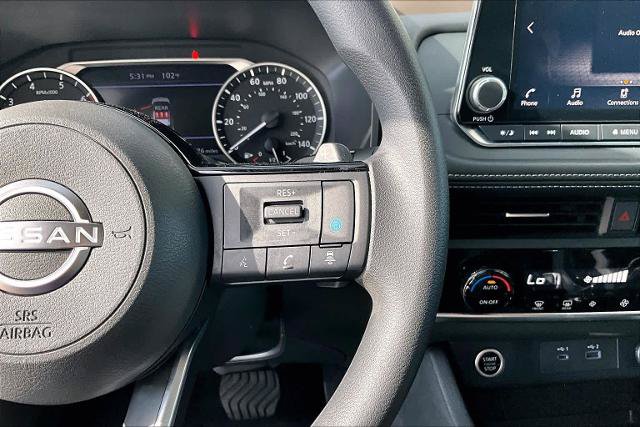 Certified 2023 Nissan Rogue SV FWD image 24