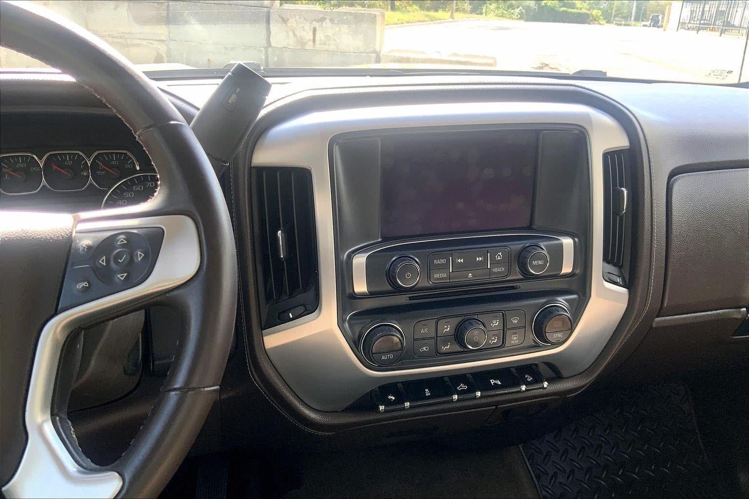 Used 2014 GMC Sierra 1500 SLE w/ SLE Value Package AWD/4WD image 6