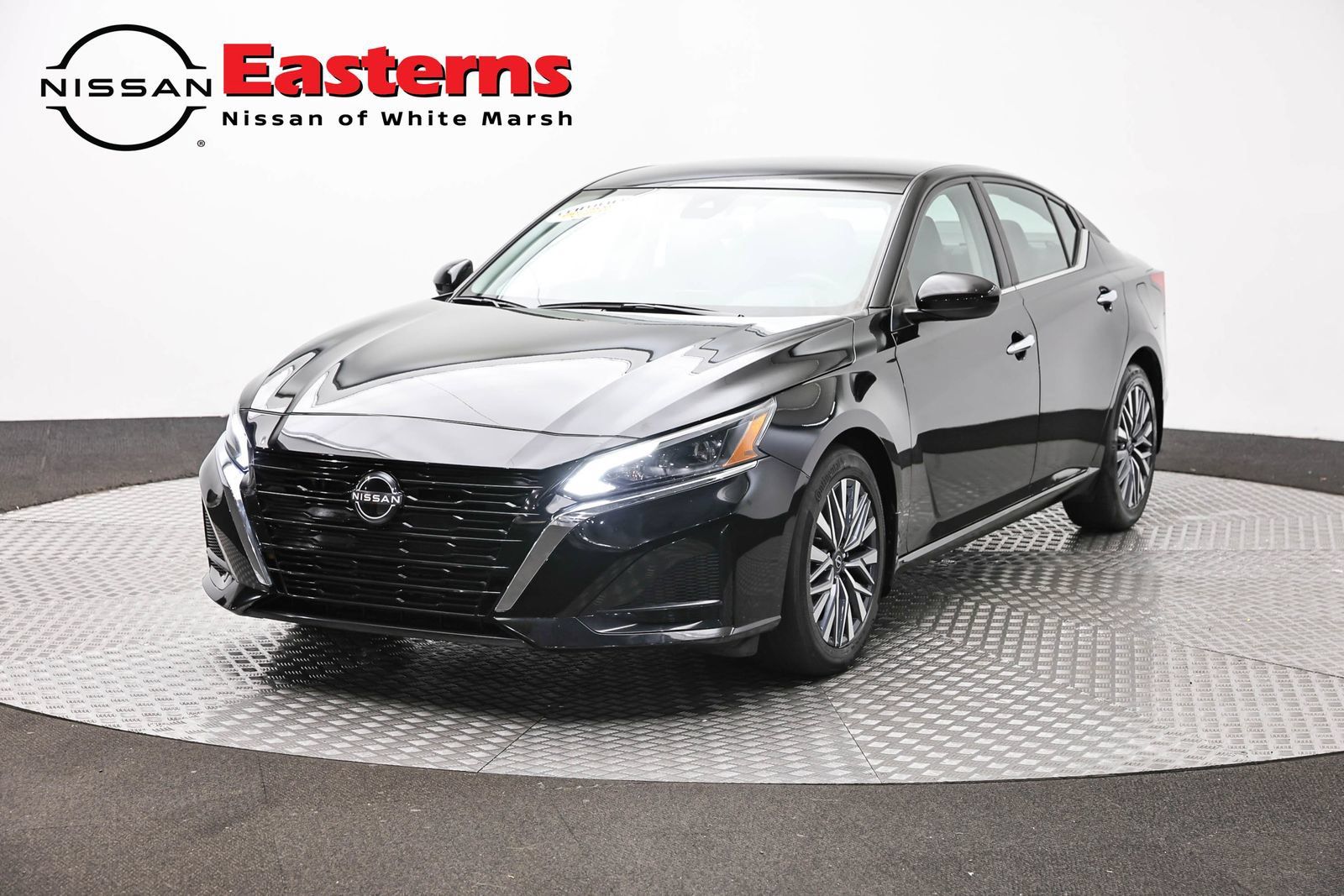 Used 2023 Nissan Altima 2.5 SV FWD image 1