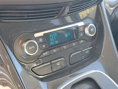 Used 2014 Ford Escape Titanium image 29