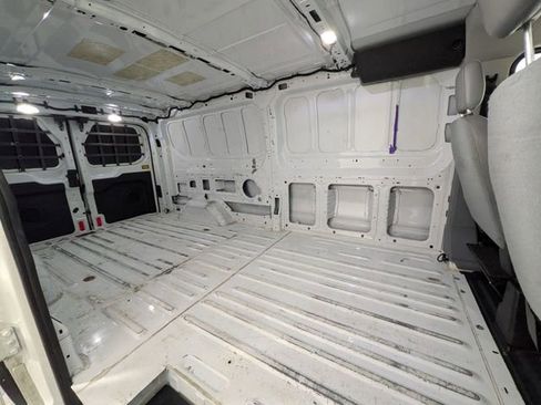 Used 2019 Ford Transit 250 148 Low Roof RWD image 21