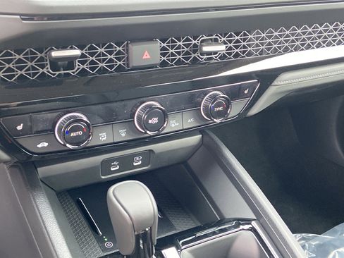 New 2026 Honda Accord EX-L image 35