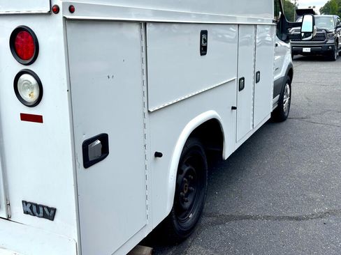 Used 2017 Ford Transit 350 138 w/ Interior Upgrade Package image 10