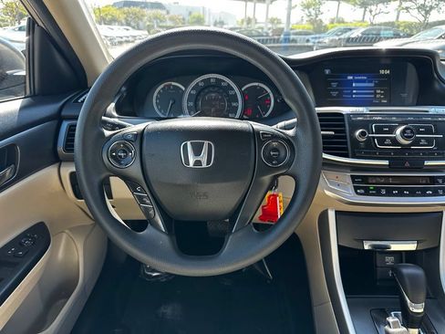 Used 2014 Honda Accord LX image 16