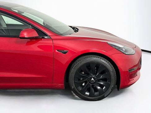 Used 2022 Tesla Model 3 Long Range AWD/4WD image 40