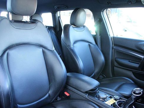 Used 2017 MINI Cooper Clubman S image 22