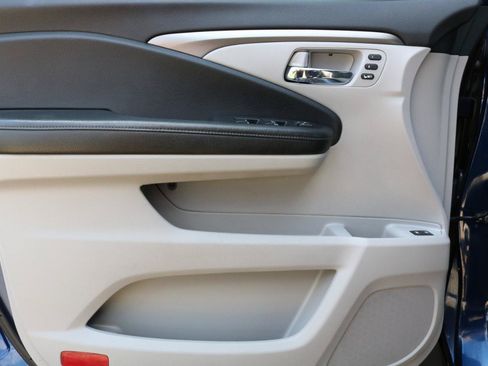 Used 2019 Honda Pilot EX-L image 17