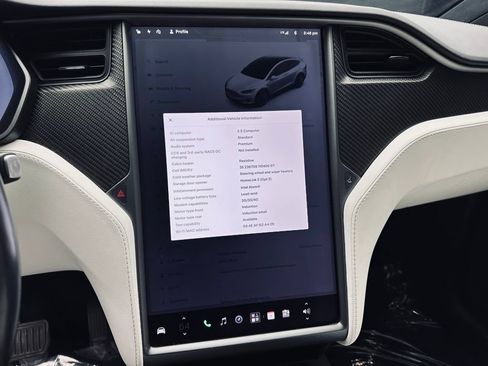 Used 2018 Tesla Model X 75D AWD/4WD image 36