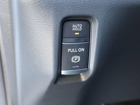 Used 2025 Nissan Armada PRO-4X w/ Pro-4X Premium Package image 23