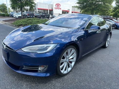 Used 2017 Tesla Model S P100D AWD/4WD image 2