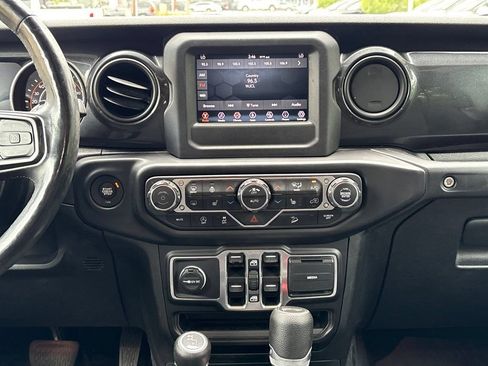 Used 2020 Jeep Wrangler Unlimited Sport AWD/4WD image 20
