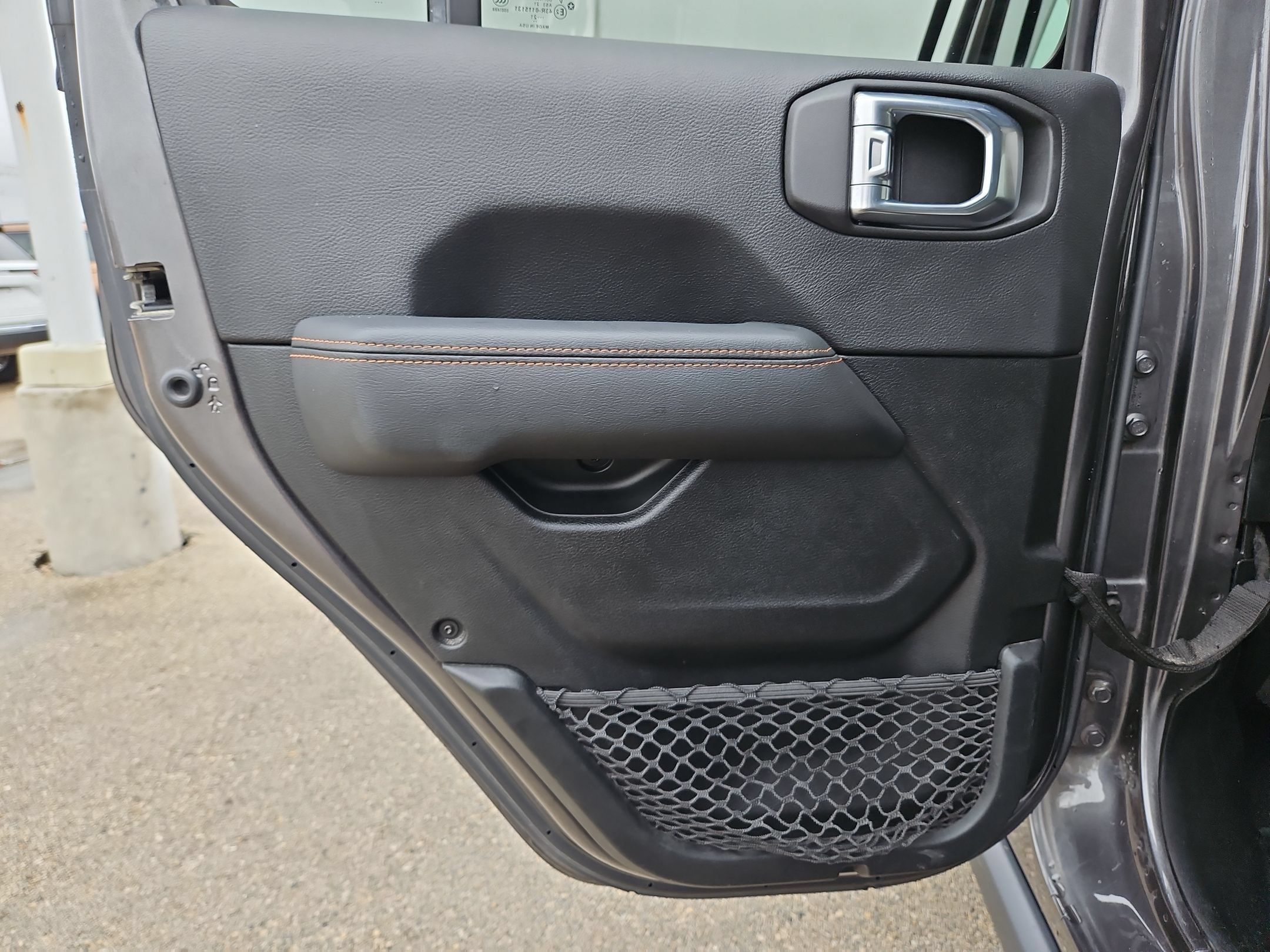 Used 2021 Jeep Gladiator Mojave AWD/4WD image 14