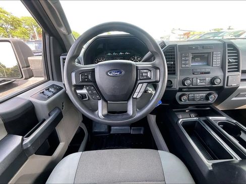 Used 2015 Ford F150 XL w/ Equipment Group 101A Mid RWD image 4