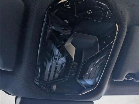 Used 2026 BMW i5 eDrive40 image 22