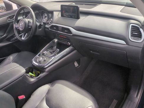 Used 2019 MAZDA CX-9 Touring image 29