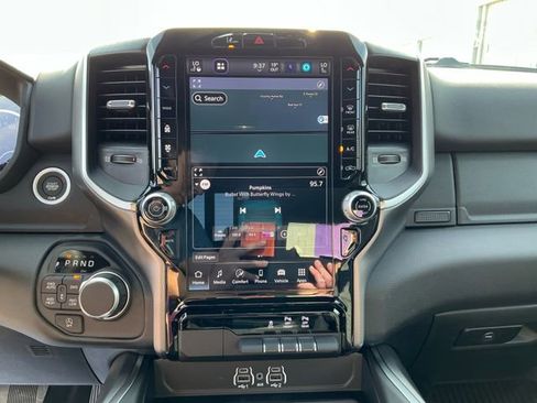 New 2026 RAM 1500 Big Horn AWD/4WD image 31