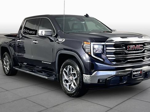 Used 2023 GMC Sierra 1500 SLT RWD image 3