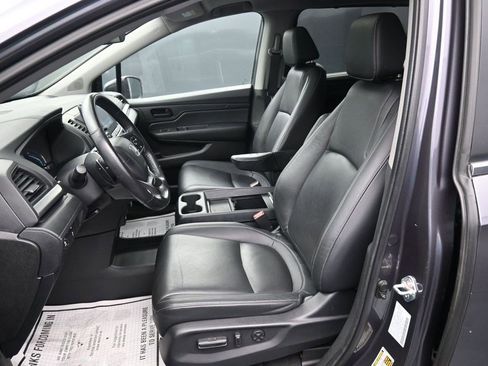 Used 2023 Honda Odyssey EX-L image 12