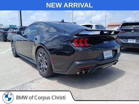 Used 2025 Ford Mustang GT Premium w/ GT Performance Package RWD image 7