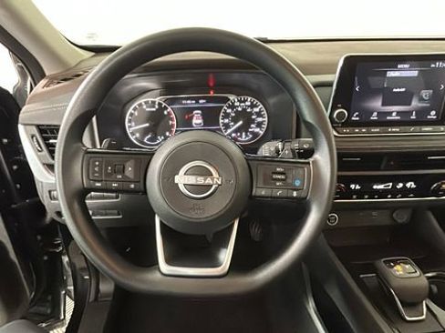 Used 2023 Nissan Rogue SV AWD/4WD image 15