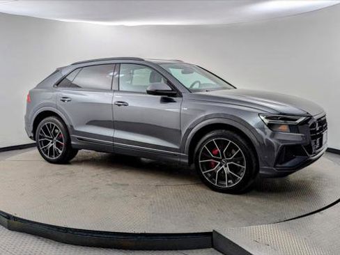 Used 2022 Audi Q8 Premium Plus w/ Premium Plus Package image 11