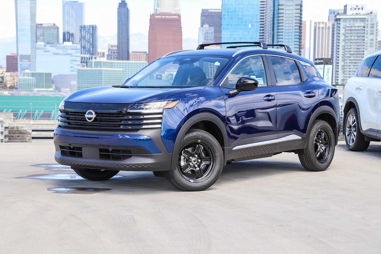 New 2027 Nissan Kicks SV FWD image 1
