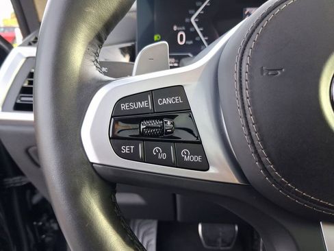 Used 2025 BMW X5 sDrive40i w/ M Sport Package image 21