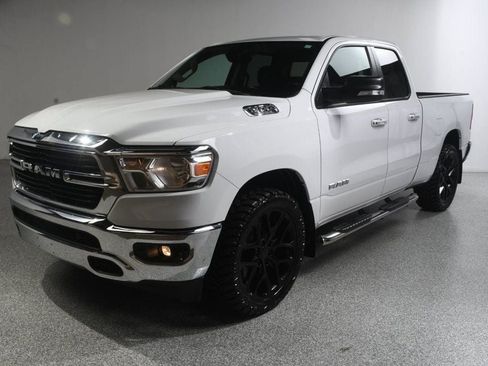 Used 2020 RAM 1500 Big Horn AWD/4WD image 2
