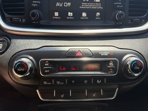 Used 2020 Kia Sorento S AWD/4WD image 23