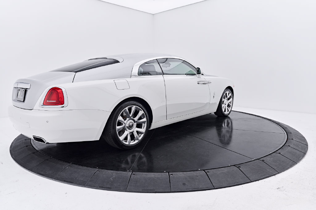 Used 2020 Rolls-Royce Wraith RWD image 15