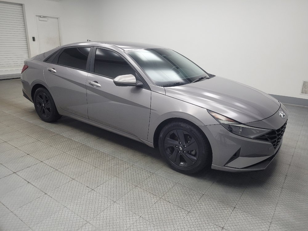 Used 2021 Hyundai Elantra SEL FWD image 11