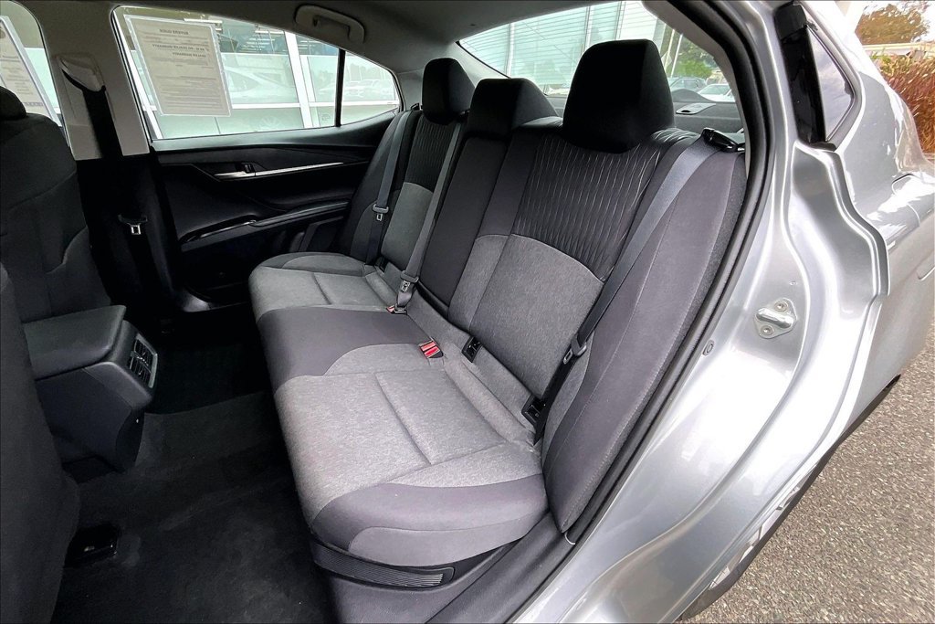 Used 2026 Toyota Camry LE FWD image 22