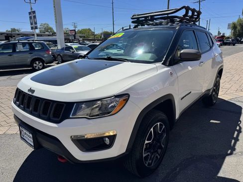 Used 2020 Jeep Compass Trailhawk AWD/4WD image 6