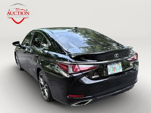 Used 2019 Lexus ES 350 F Sport w/ Accessory Package 2 FWD image 5
