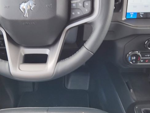 New 2025 Ford Bronco Badlands image 18