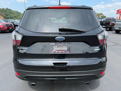 Used 2017 Ford Escape SE w/ SE Sport Appearance Package AWD/4WD image 6