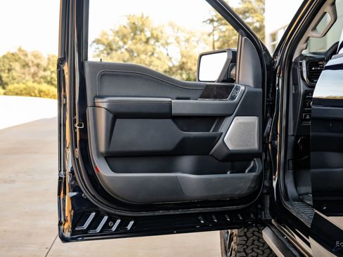 Used 2021 Ford F150 Lariat w/ Equipment Group 502A High image 97