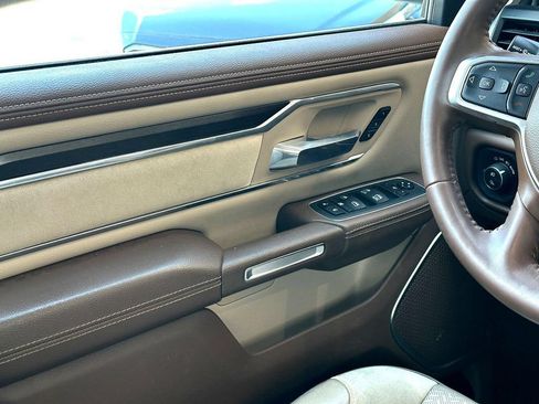 Used 2022 RAM 1500 Laramie AWD/4WD image 28
