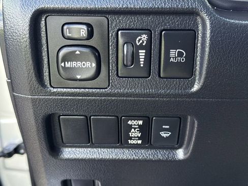 Used 2024 Toyota 4Runner TRD Off-Road Premium w/ Moonroof Package AWD/4WD image 18