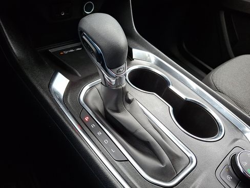 Certified 2023 Chevrolet Traverse LT image 17