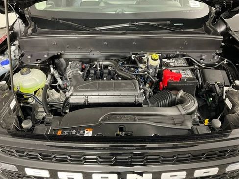 New 2025 Ford Bronco Sport Outer Banks w/ Outer Banks Tech Package+ image 9